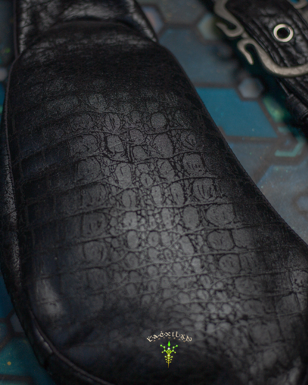 Botta Bag Mini / Fake Leather Hook Buckle - BLAK CROCODILE